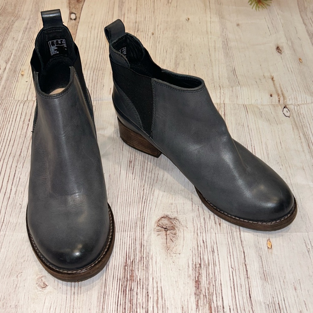 Clark’s boots